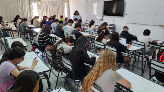 imagen Convocan a renovar bonos de puntaje para escuelas de la UNCUYO en Matemática y Ciencias Naturales