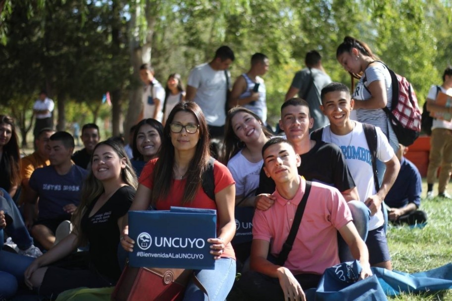 imagen Agendá: la UNCUYO prepara la Bienvenida para sus estudiantes