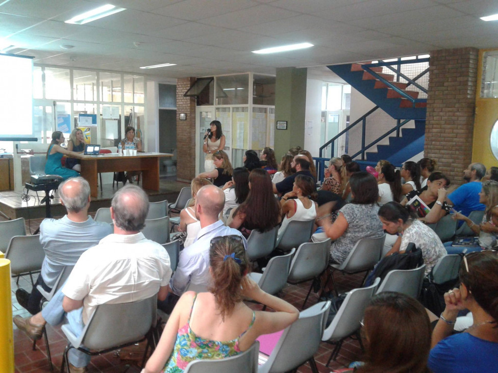 imagen Emisión de bono de puntaje para docentes y preceptores