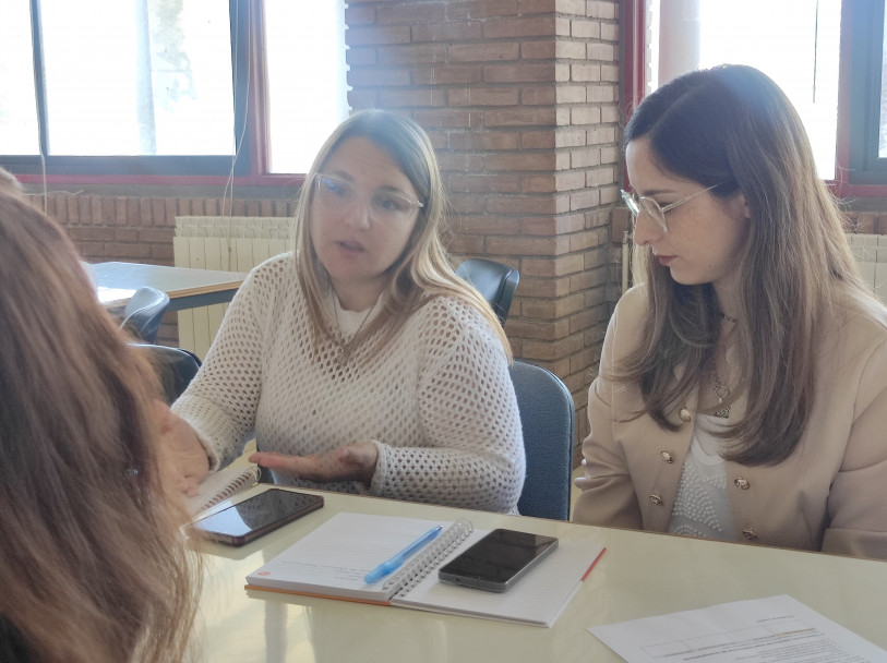 imagen Más de 40 nodocentes participaron de un taller sobre acompañamiento de trayectorias académicas 