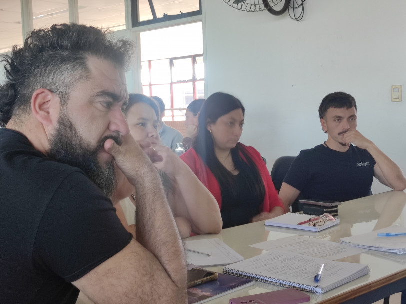 imagen Más de 40 nodocentes participaron de un taller sobre acompañamiento de trayectorias académicas 