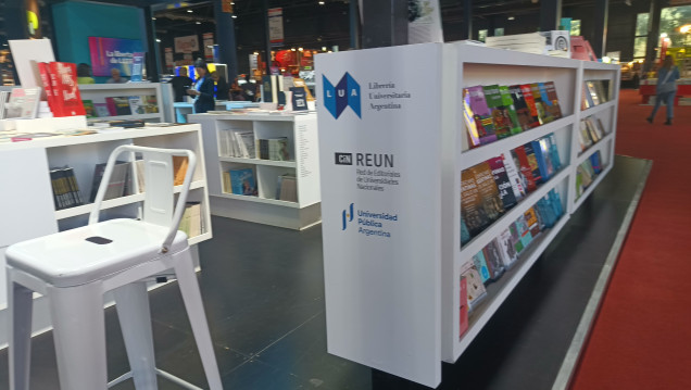 imagen EDIUNC en la Feria Internacional del Libro de Buenos Aires