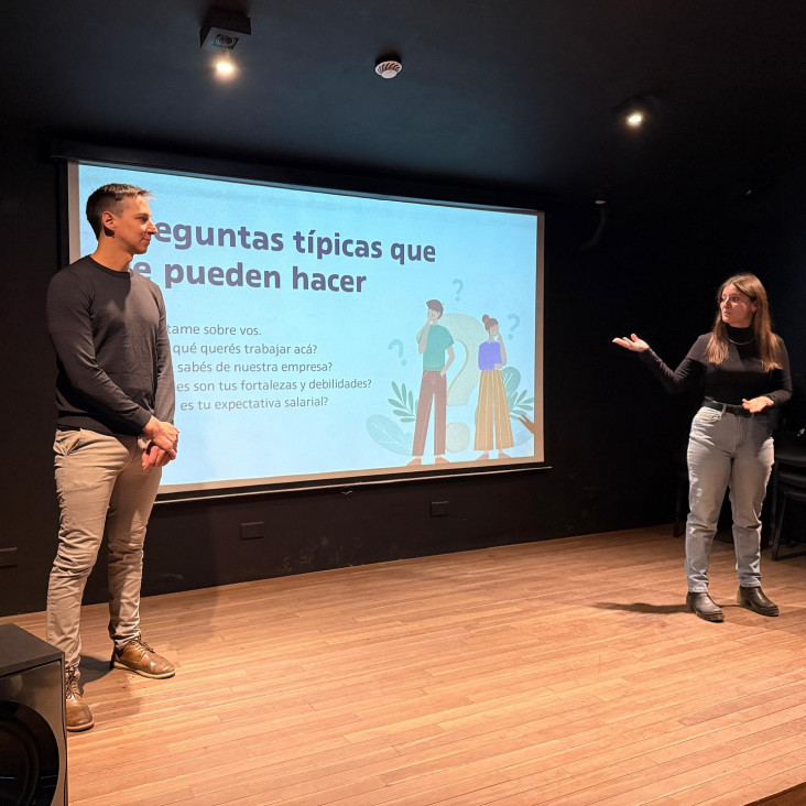 imagen Taller "Mi primer empleo": herramientas para dar el primer paso en el mundo laboral 