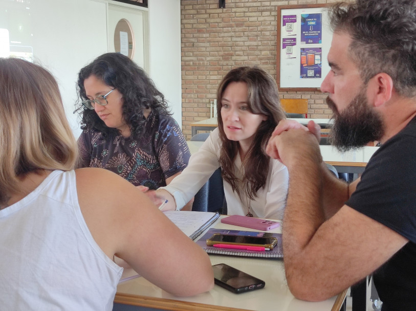 imagen Más de 40 nodocentes participaron de un taller sobre acompañamiento de trayectorias académicas 