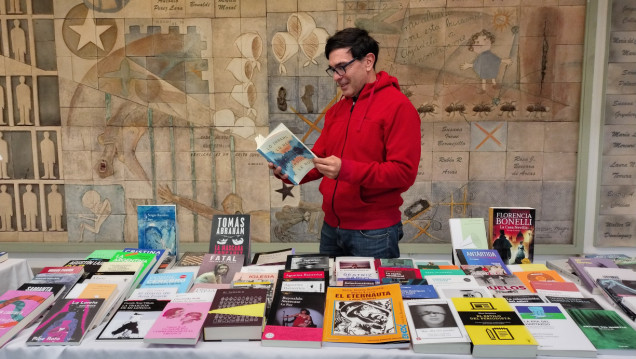 imagen De la Nobel de Literatura a lo último sobre big data, todos los libros que sumó la Biblioteca Central