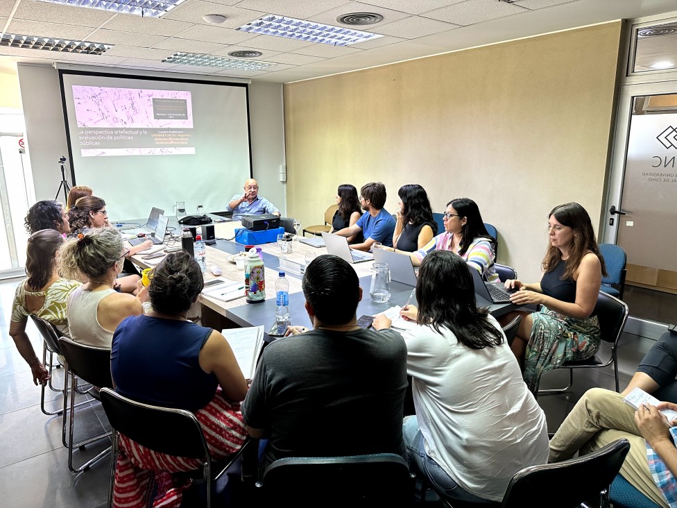 imagen Con la capacitación de un especialista en políticas públicas avanza la autoevaluación de la UNCUYO