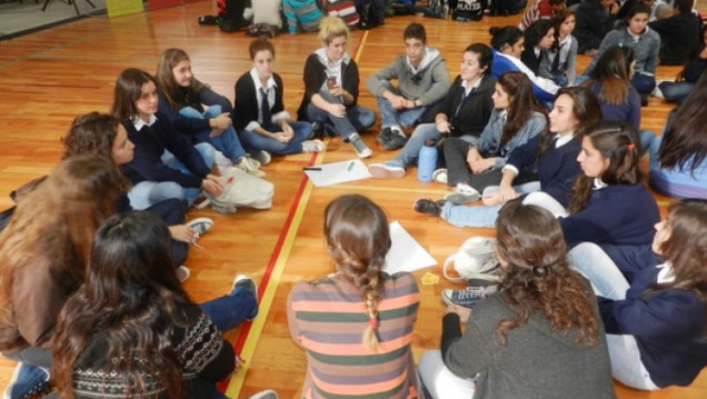 imagen Se presentó material educativo para terminar con éxito el secundario