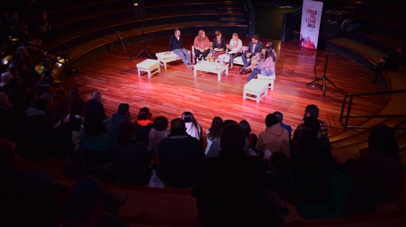 imagen EDIUNC cerró septiembre con tres presentaciones y dos booktrailers 