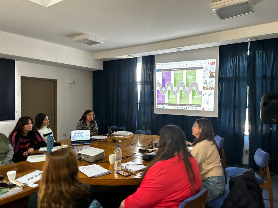 imagen Encuentro de articulación para fortalecer el acompañamiento a estudiantes becados/as en la UNCUYO