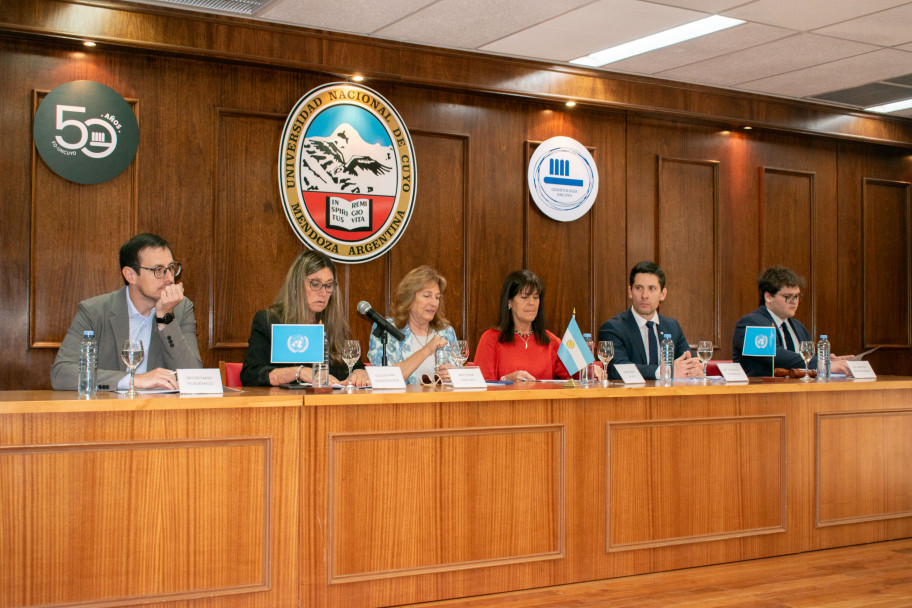 imagen Estudiantes de todo el país protagonizan Modelo de Naciones Unidas en la UNCUYO