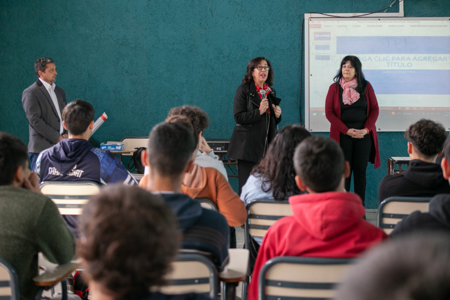 imagen Estudiantes de secundarias provinciales visitaron la UNCUYO