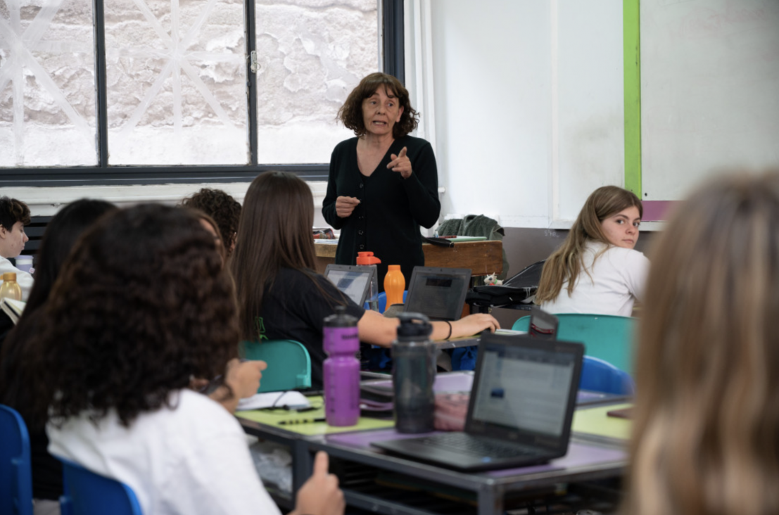 imagen Escuelas de la UNCUYO: prorrogan plazo para renovar bonos de puntaje en Matemática y Ciencias Naturales