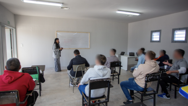 imagen Estudiar en contexto de encierro: inauguraron nuevas aulas en Almafuerte II