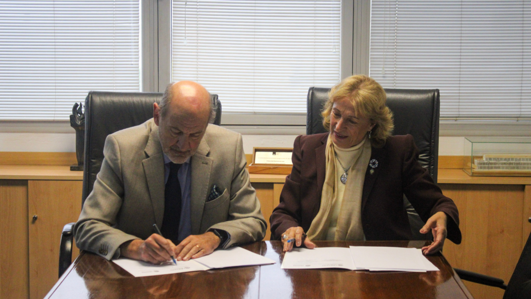 imagen Firma del convenio Programa Enlace