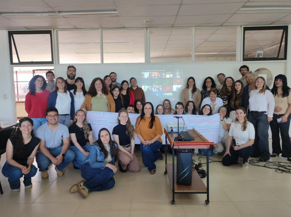 imagen Más de 40 nodocentes participaron de un taller sobre acompañamiento de trayectorias académicas 