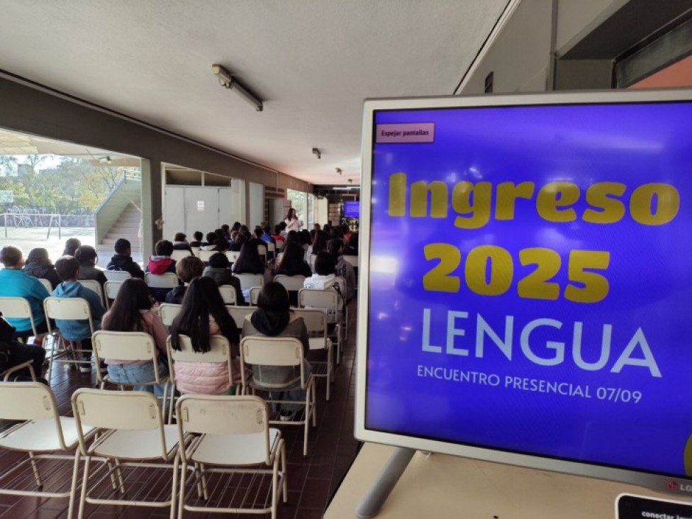 imagen Ingreso a escuelas de la UNCUYO: 2.300 aspirantes participaron del primer encuentro presencial