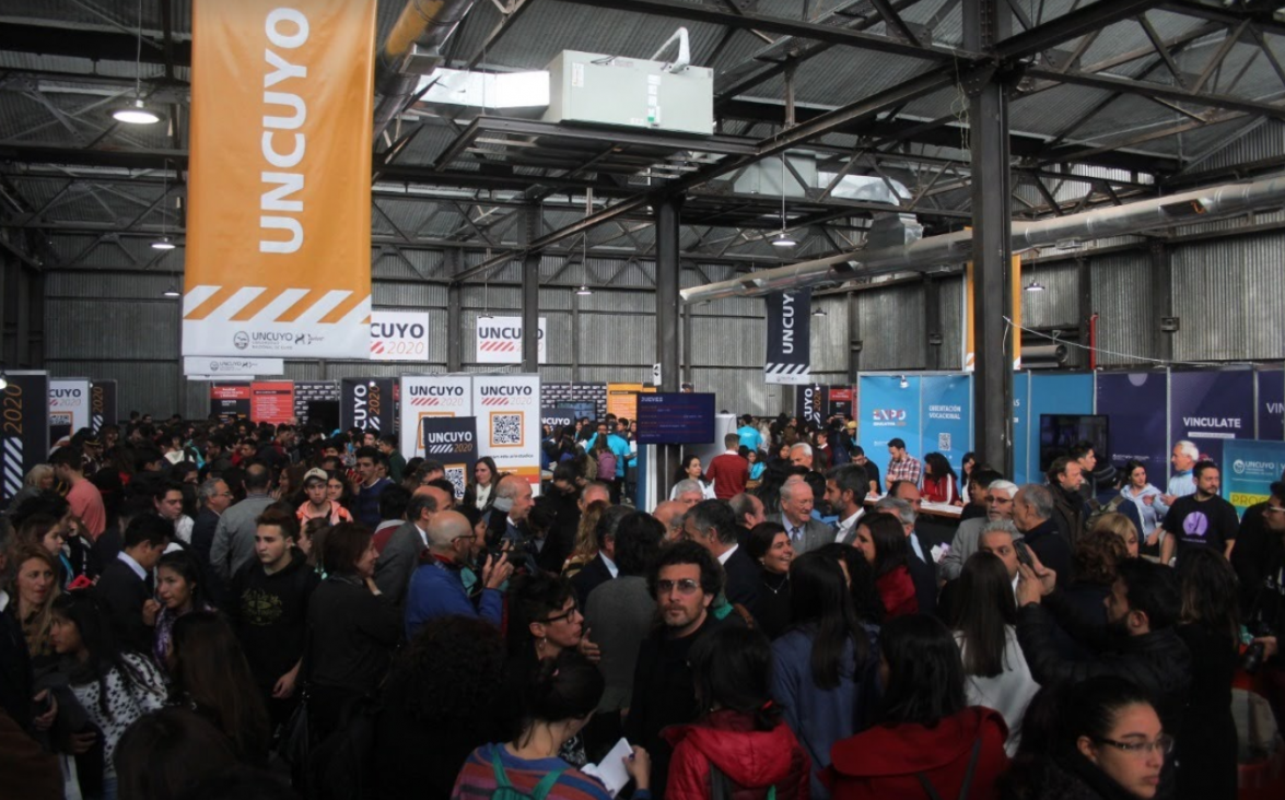 imagen Con novedades ambientales y tecnológicas comenzó la Expo Educativa