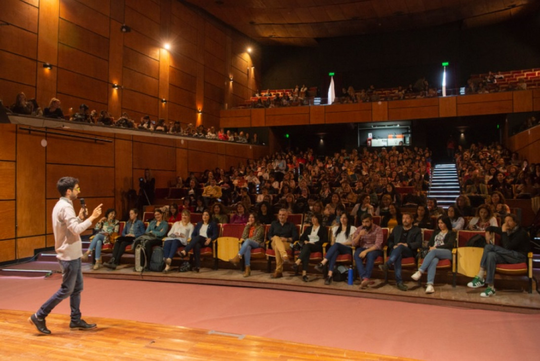 imagen Ciclo de formación sobre cómo superar las crisis