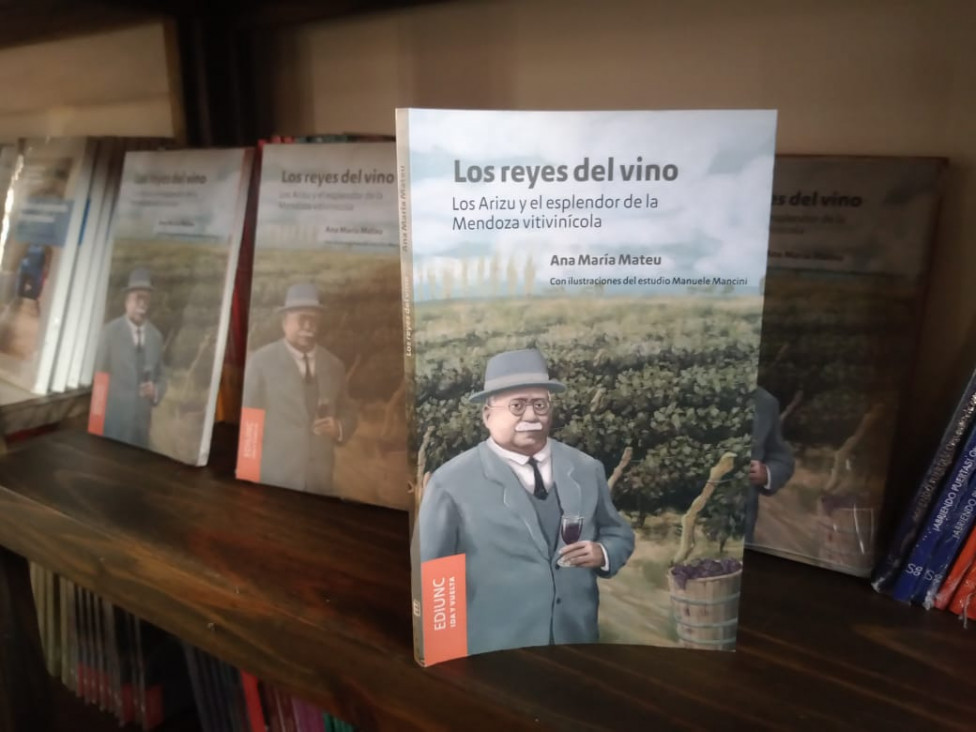 imagen EDIUNC presentó libro sobre la familia Arizu  
