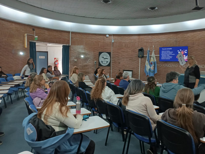 imagen Familias reflexionaron sobre el acompañamiento en la elección vocacional de estudiantes