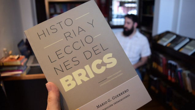 imagen Mario Guerrero presentó su libro "Historias y lecciones del BRICS. Países emergentes e instituciones internacionales" en la UNCUYO