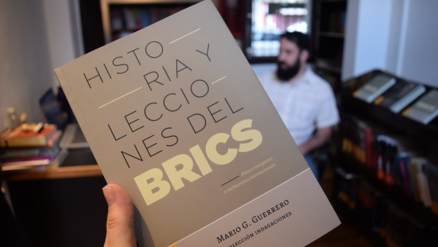 imagen EDIUNC presenta el nuevo libro: "Historia y lecciones del BRICS.  Países emergentes e instituciones internacionales"