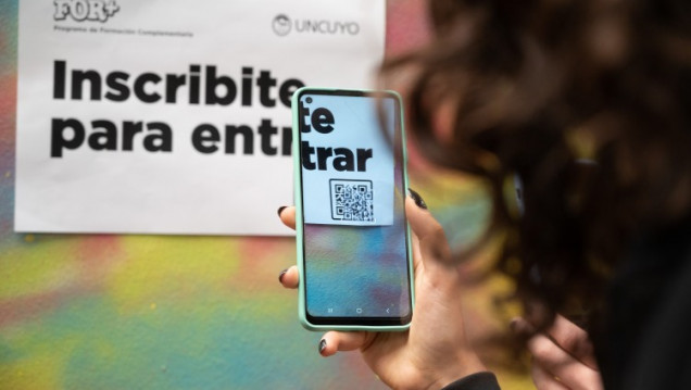 imagen For+: llegó a las secundarias de la UNCUYO la primera microexperiencia para elegir cuándo y qué aprender