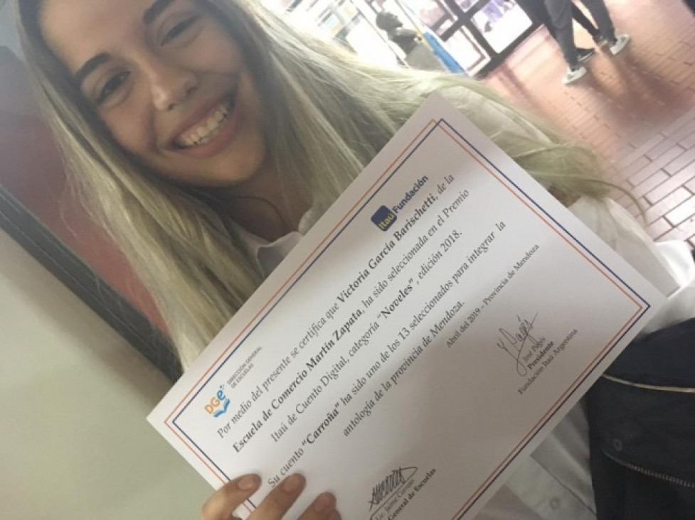 imagen Estudiante del Martín Zapata premiada en un prestigioso certamen internacional