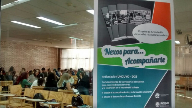 imagen Iniciaron las jornadas de desarrollo profesional para orientadores y docentes del programa Nexos para Acompañarte