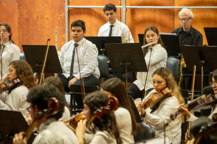 imagen Presentaron un concierto didáctico en la Nave Universitaria