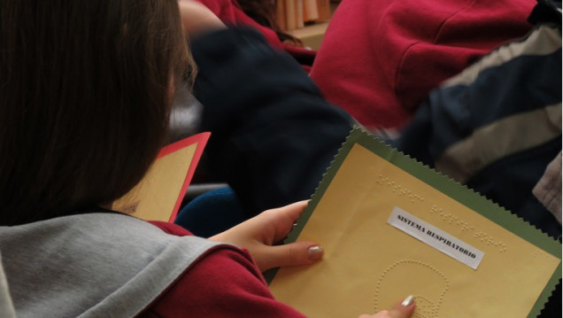 imagen Entregarán audiolibros y bibliografía de recreación y lectura en braille a bibliotecas y entidades educativas