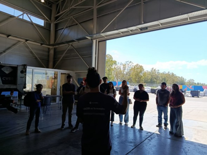 imagen La UNCuyo impulsa prácticas sociales educativas para fortalecer el reciclaje inclusivo en Guaymallén