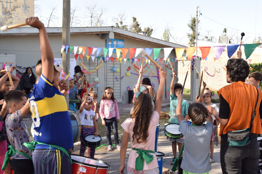 imagen Celebramos el Carnaval en la Biblioteca del Barrio Álvarez Condarco