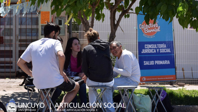 imagen Estudiantes brindan consultas jurídicas de manera itinerante 