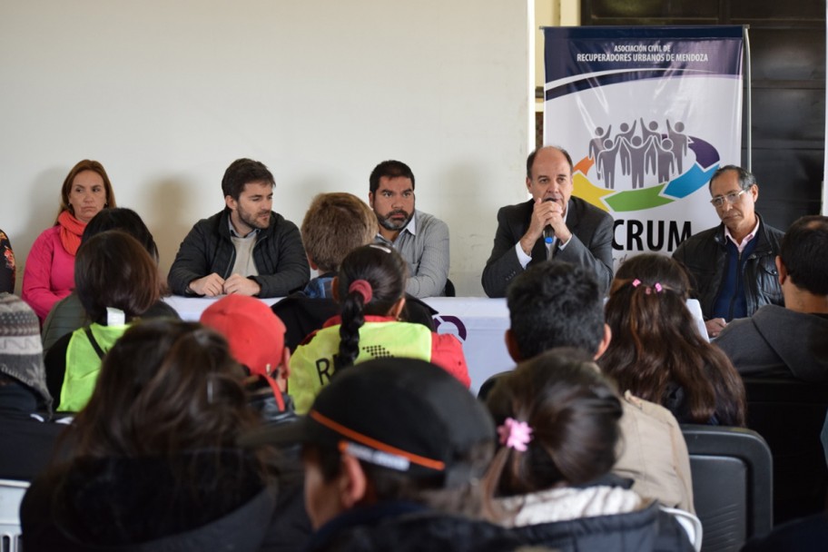 imagen Recuperadores Urbanos de Mendoza se reunieron en unas jornadas en Godoy Cruz