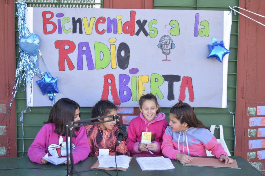 imagen Radio abierta: una propuesta para fortalecer la comunicación entre los niños, niñas y adolescentes