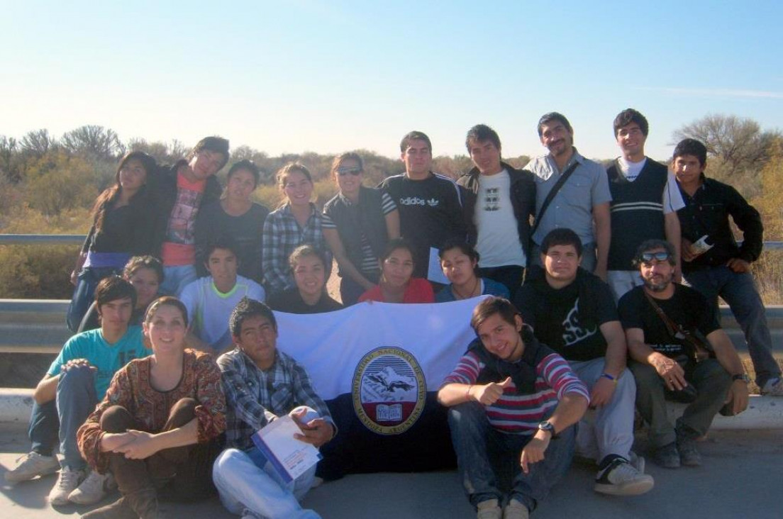imagen Charla sobre Programa de Becas para Jóvenes de Pueblos Originarios y Escuelas Rurales