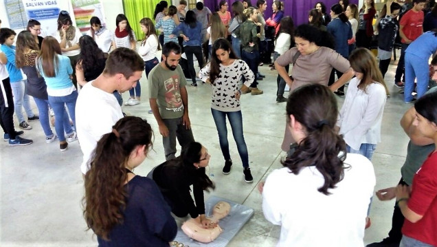 imagen Inician capacitaciones para estudiantes promotores de salud