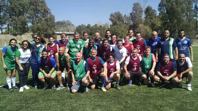 imagen Se inauguró la cancha de fútbol 11 sintético en el Club UNCuyo