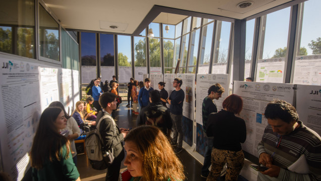 imagen Jóvenes investigadores mostraron sus aportes a la ciencia y la tecnología en la Pre Jornada de AUGM