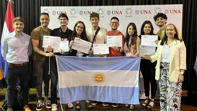 imagen Ocho estudiantes representaron en Asunción a la UNCUYO durante la trigésima edición de Jornadas de Jóvenes Investigadores