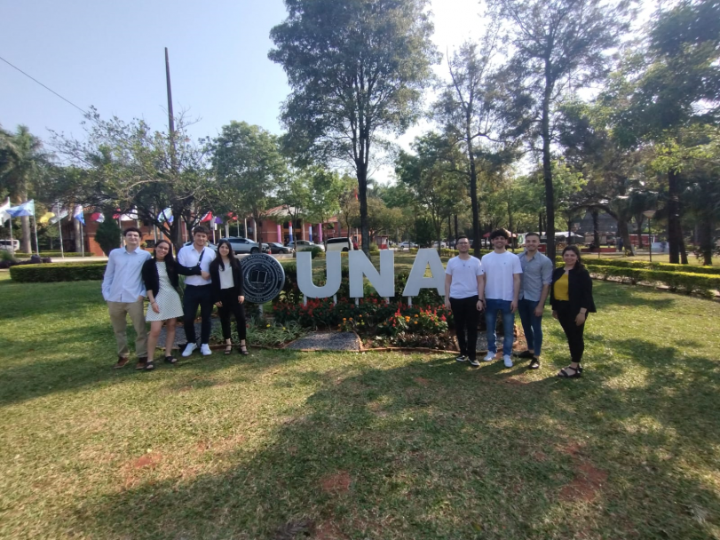 imagen Ocho estudiantes representaron en Asunción a la UNCUYO durante la trigésima edición de Jornadas de Jóvenes Investigadores