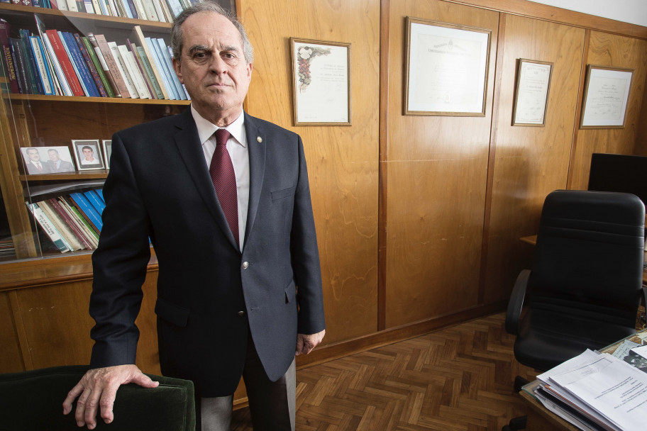 imagen Alejandro Pérez Hualde