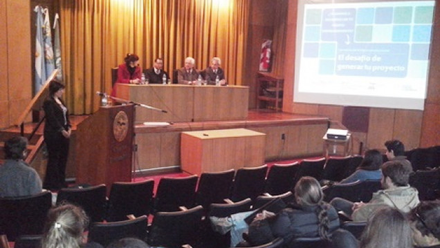 imagen Jornada de Emprendedurismo en la Facultad de Ciencias Económicas