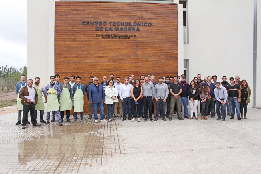 imagen El Centro Tecnológico de la Madera puso en marcha el sector de afilado