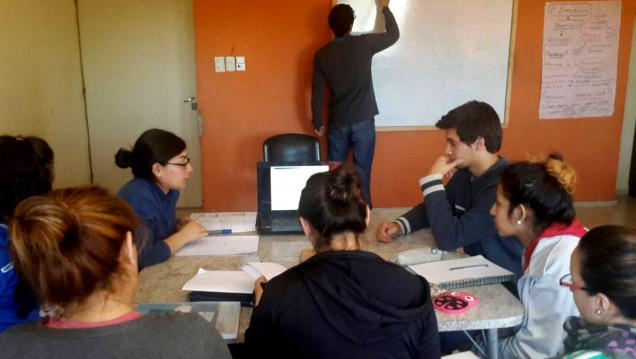 imagen Finalizaron tutorías en Química y Matemática de la UNCUYO en La Paz