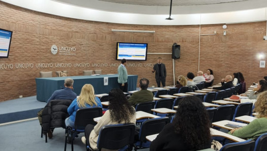 imagen La UNCUYO fortalece la capacitación interna con una jornada sobre la liquidación anual del Impuesto a las Ganancias