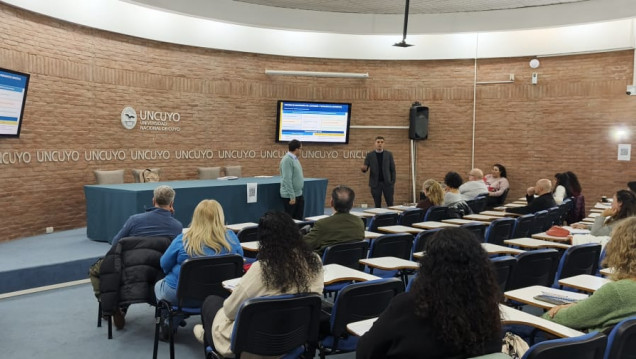 imagen La UNCUYO fortalece la capacitación interna con una jornada sobre la liquidación anual del Impuesto a las Ganancias