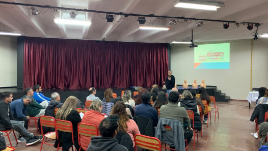 imagen Se realizó la Capacitación en Primeros Auxilios y RCP en la Escuela del Magisterio