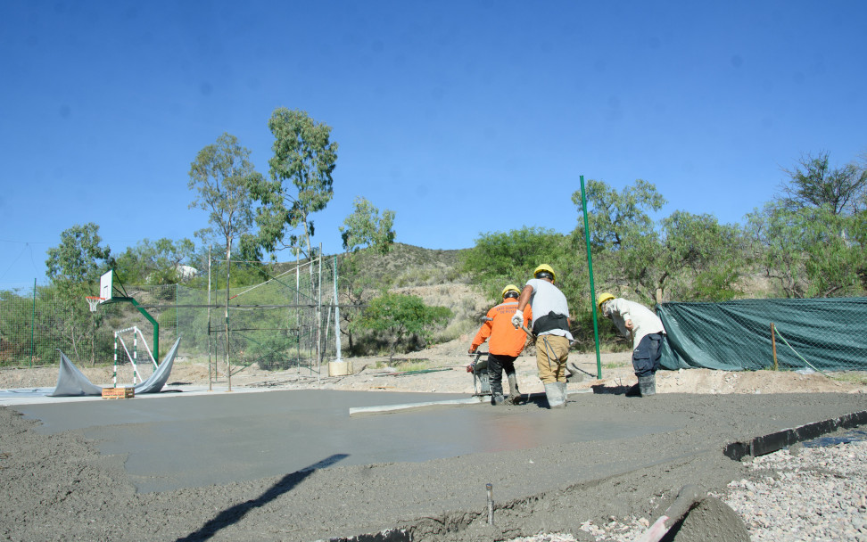 imagen Avanza la obra del nuevo playón deportivo del Liceo Agrícola